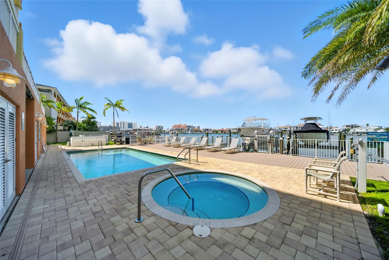 706 BAYWAY BLVD #203