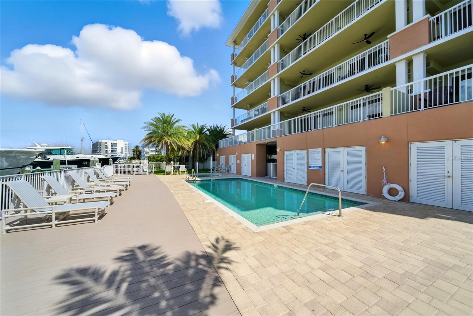 706 BAYWAY BLVD #203