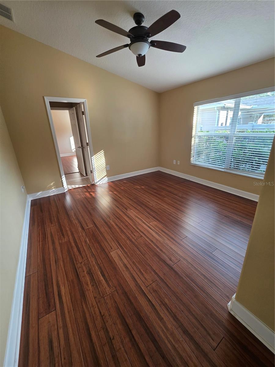 14303 KING TOM PL