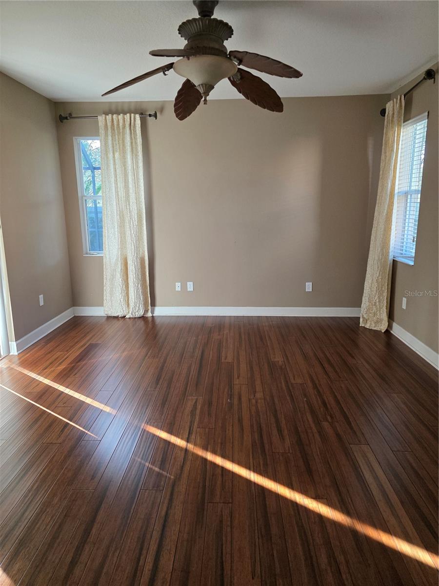 14303 KING TOM PL