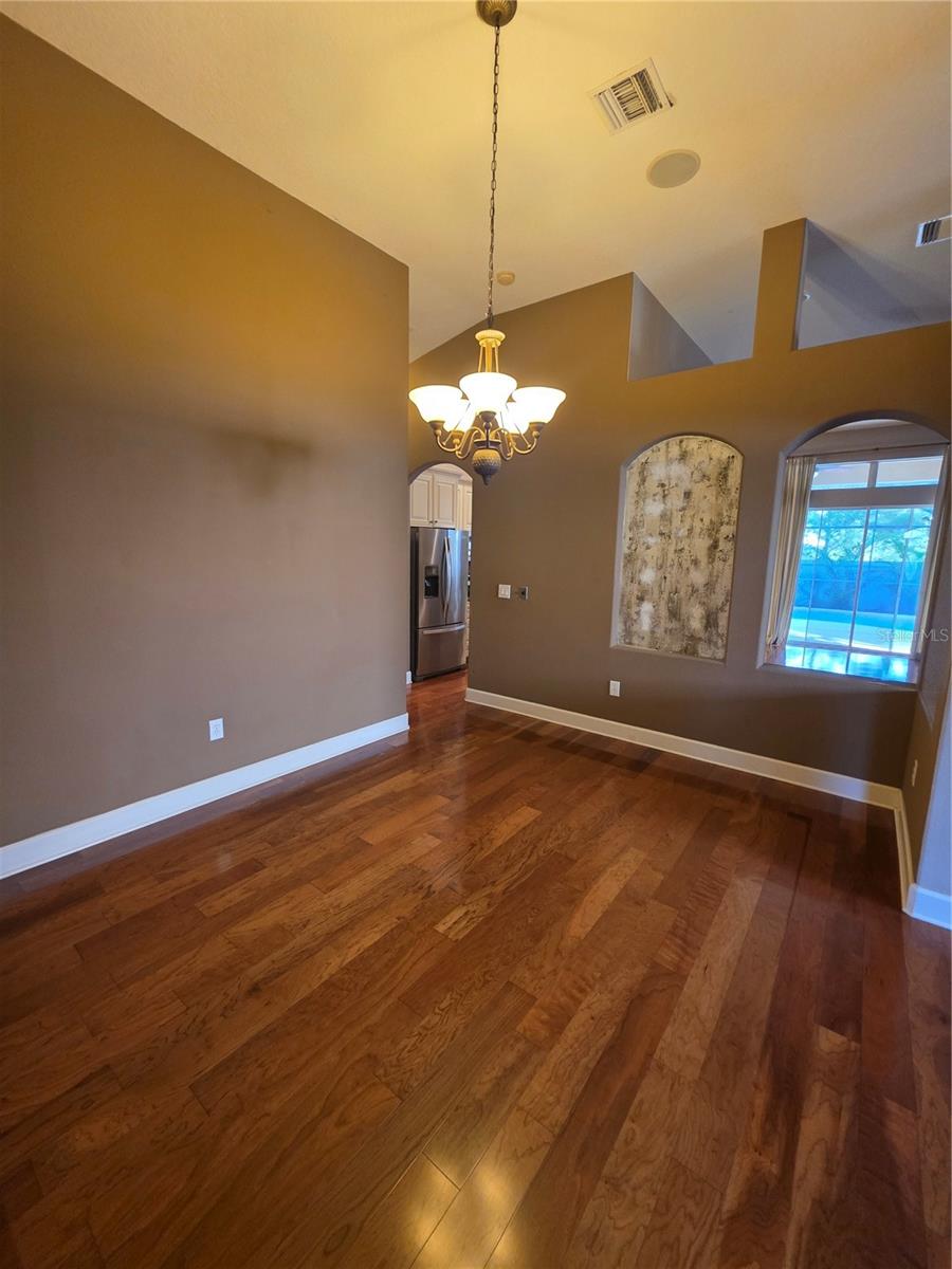 14303 KING TOM PL