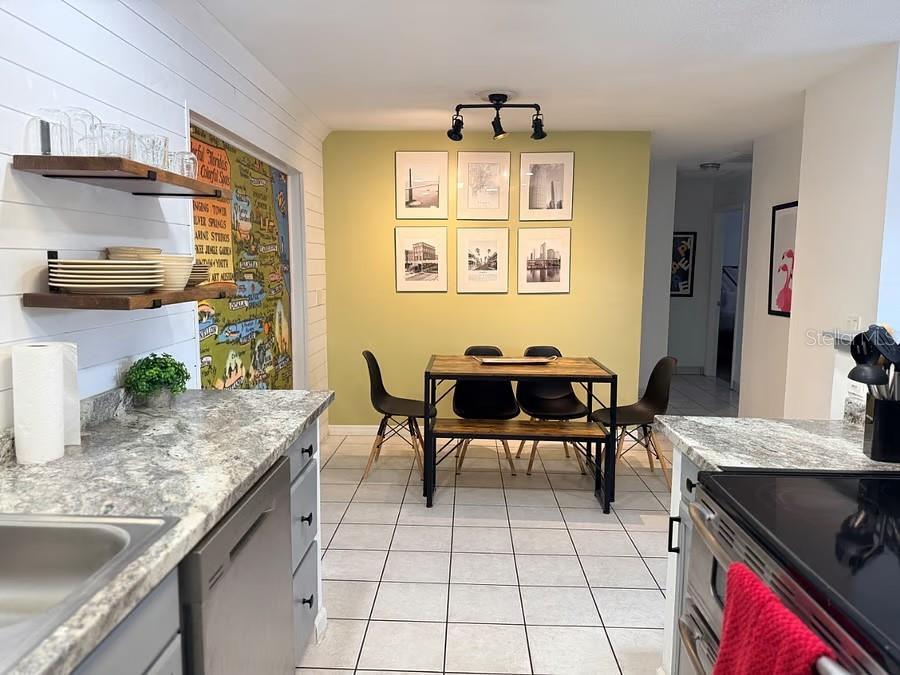 4828 EL CAPISTRANO DR