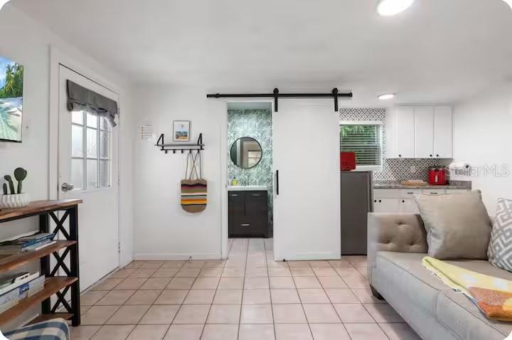 4828 EL CAPISTRANO DR