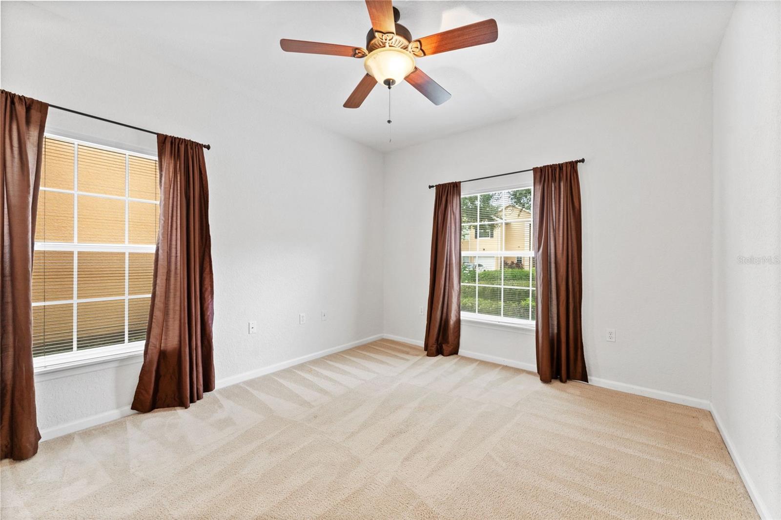16309 NEWBURY PALMS CT