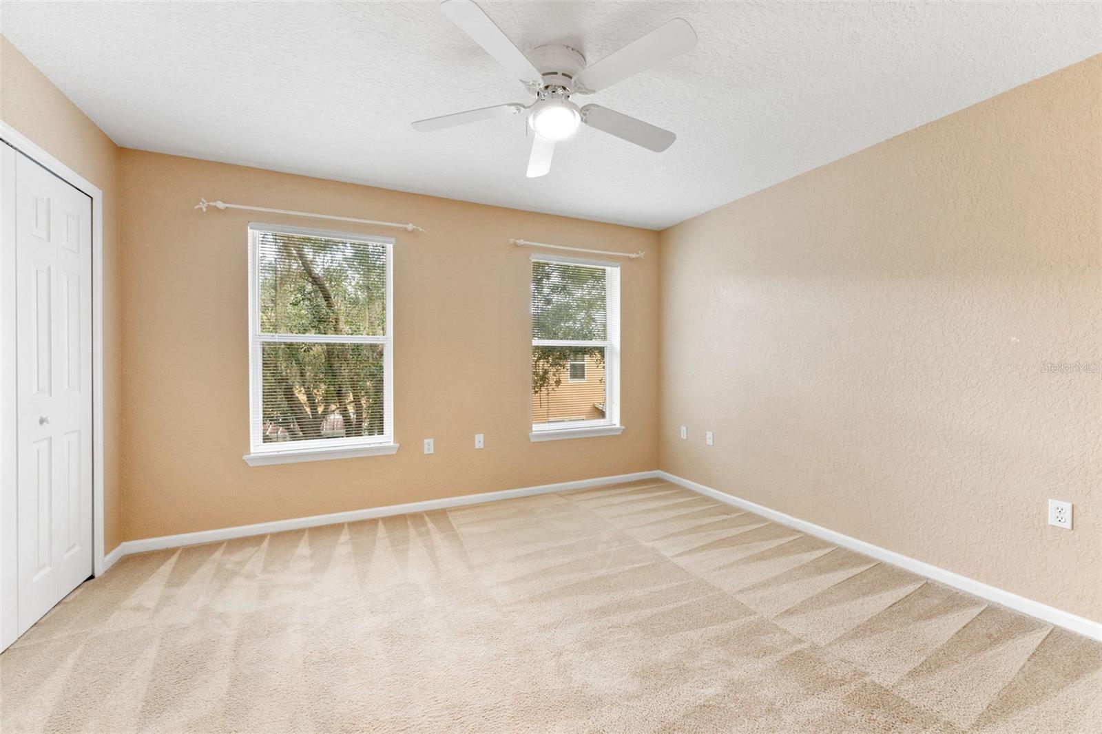 16309 NEWBURY PALMS CT