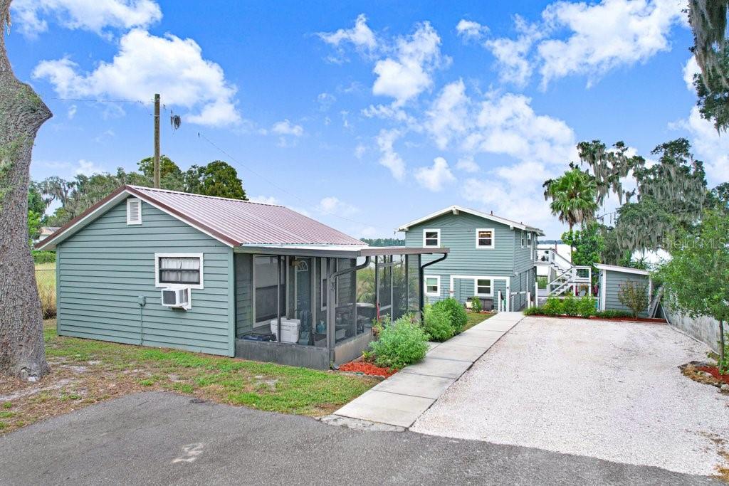 11337 KNIGHTS GRIFFIN RD