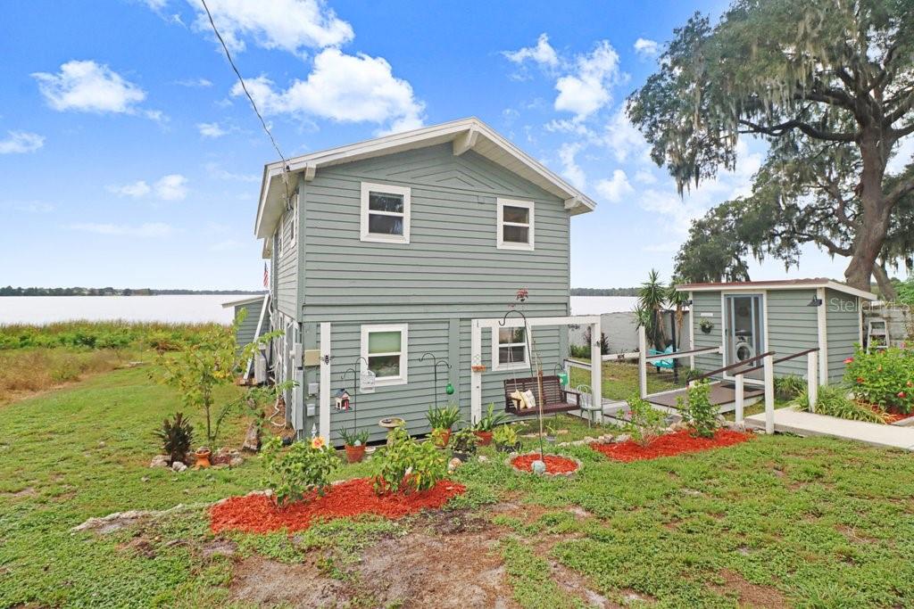 11337 KNIGHTS GRIFFIN RD