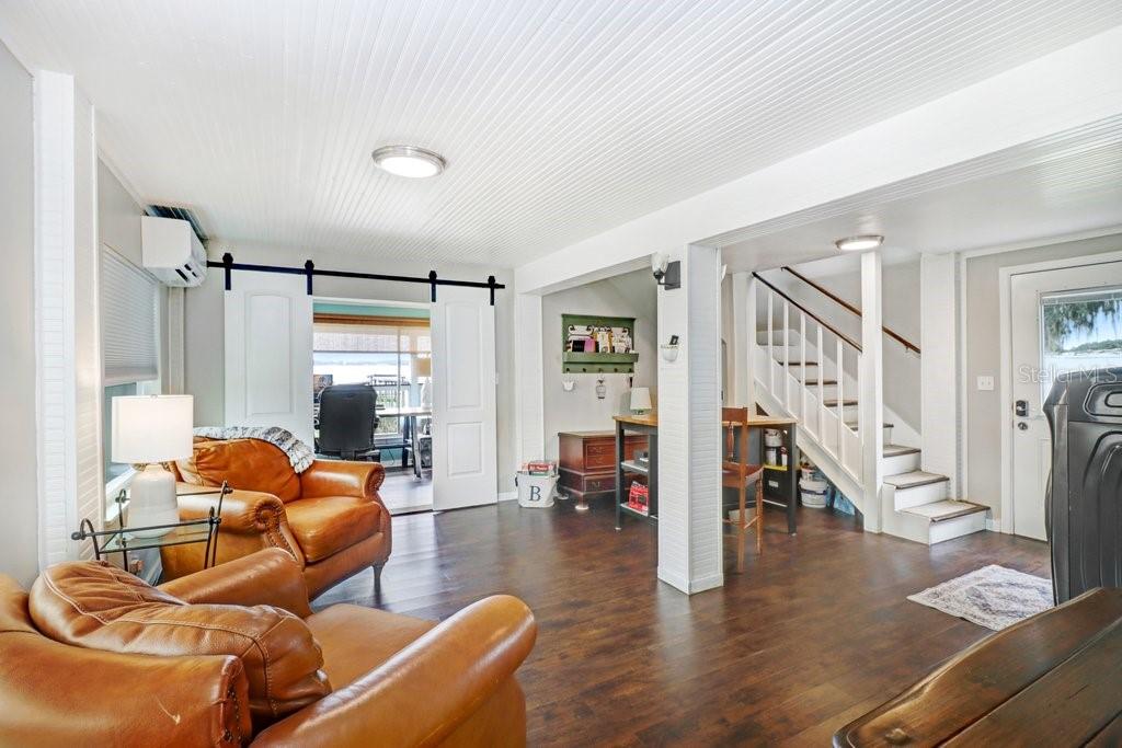 11337 KNIGHTS GRIFFIN RD