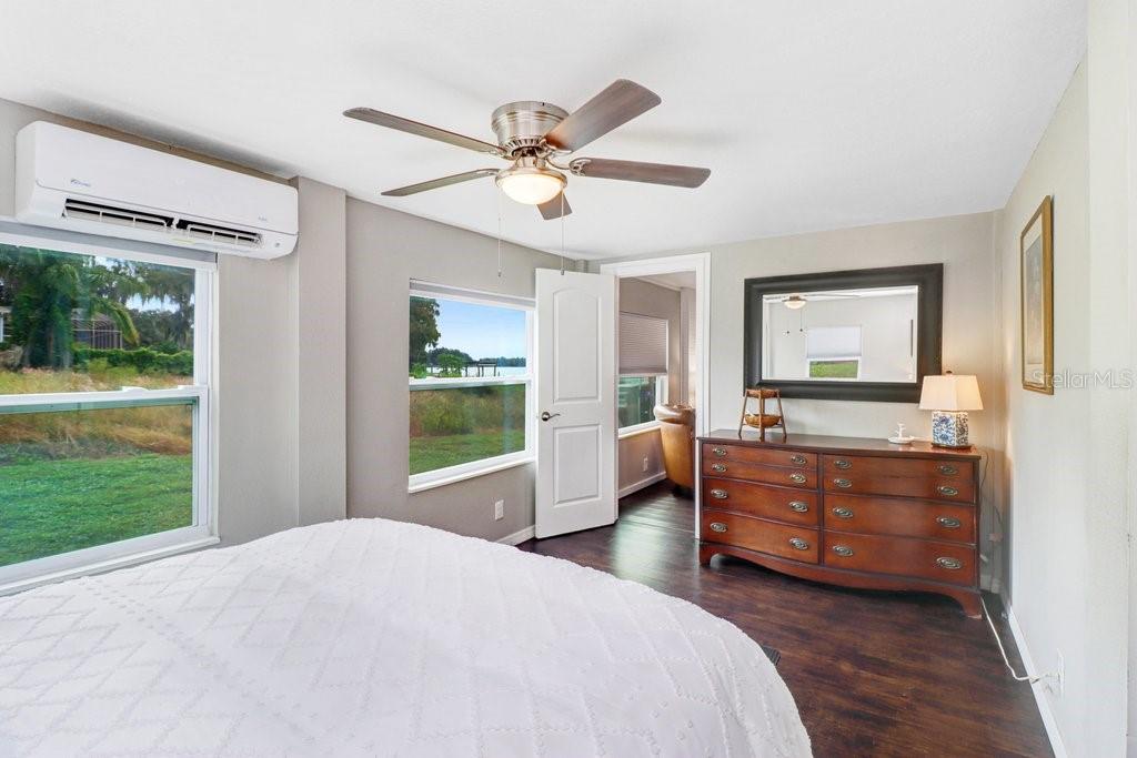 11337 KNIGHTS GRIFFIN RD