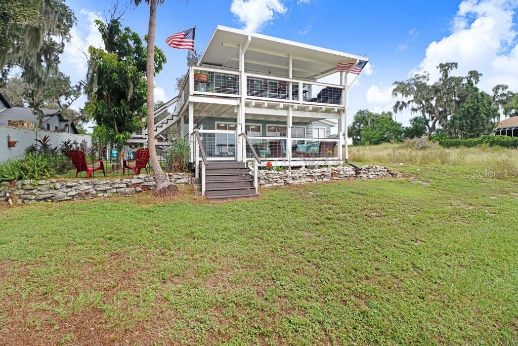 11337 KNIGHTS GRIFFIN RD