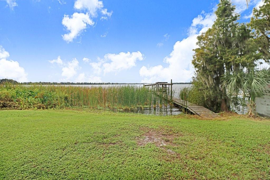 11337 KNIGHTS GRIFFIN RD
