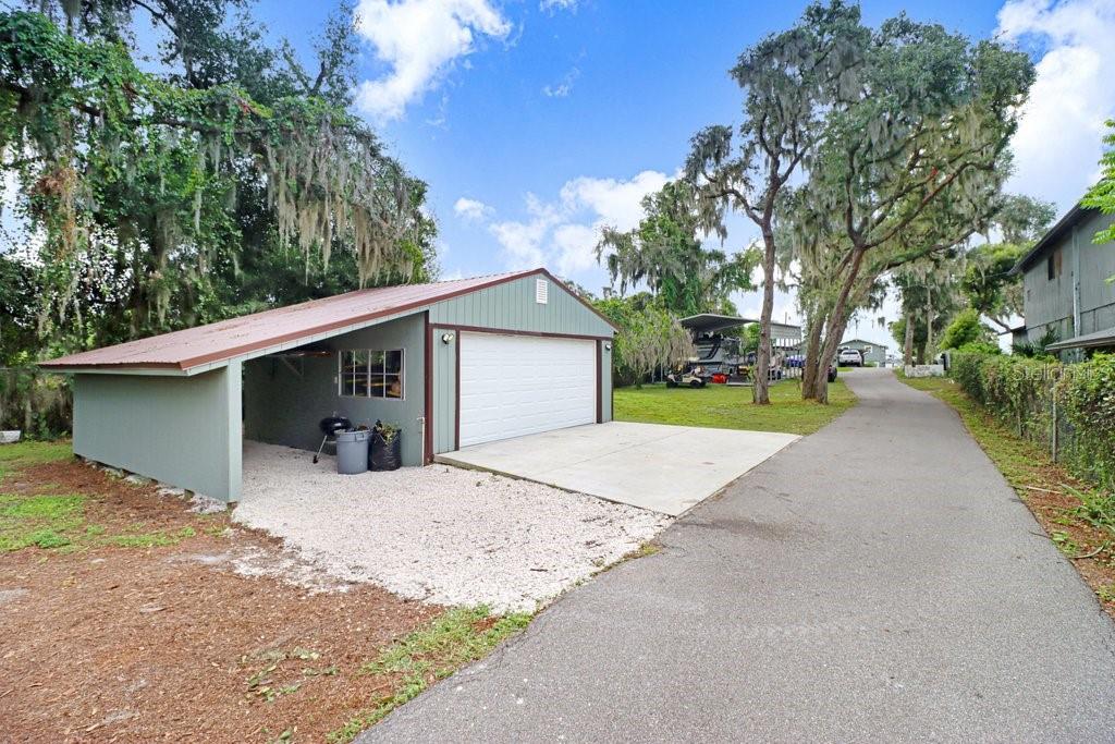 11337 KNIGHTS GRIFFIN RD