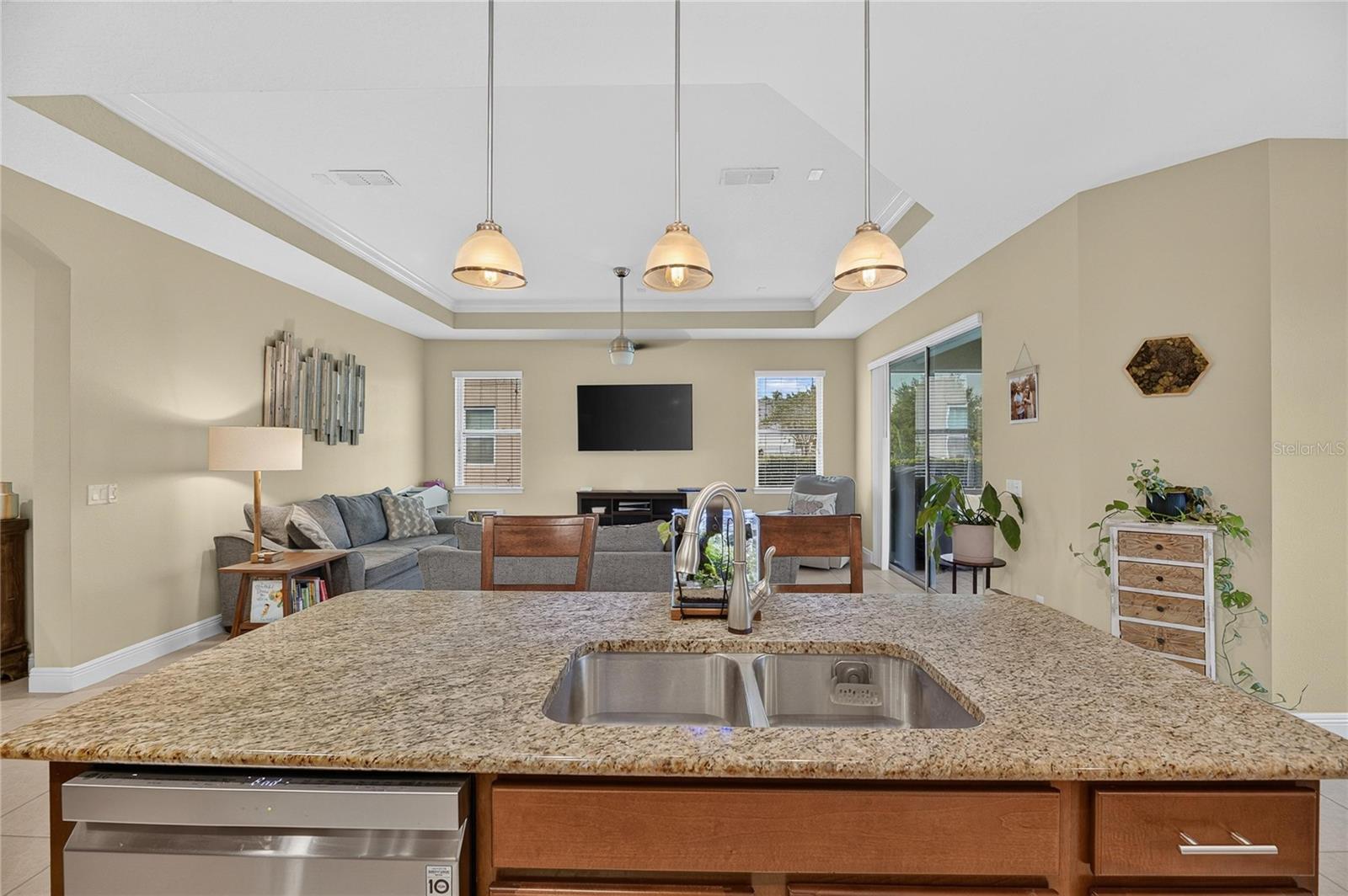 6911 SAIL VIEW LN