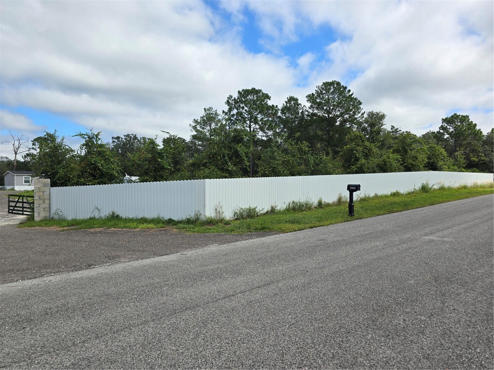 17047 HELEN K DR