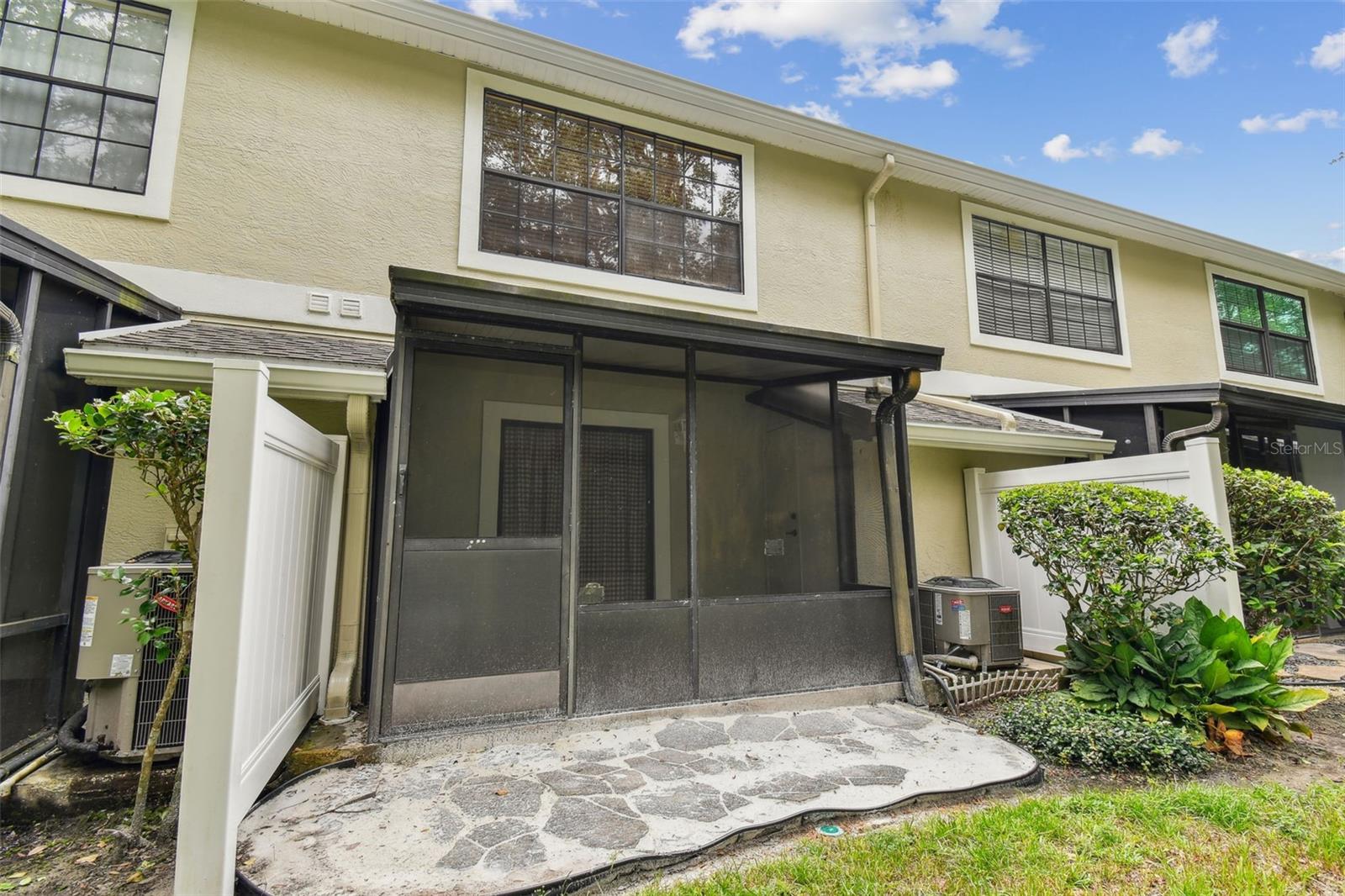 5100 BURCHETTE RD #1804
