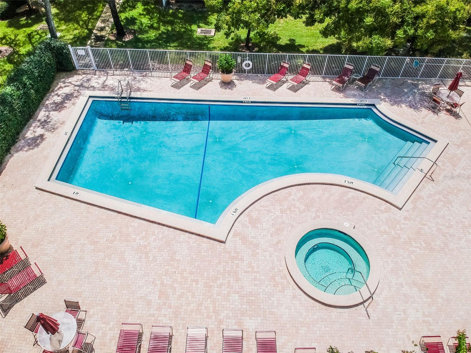 5100 BURCHETTE RD #1804