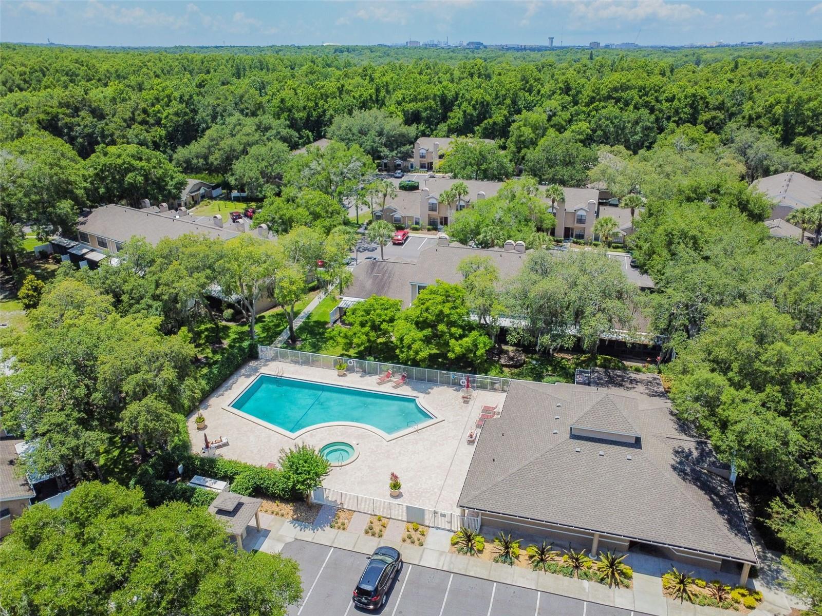5100 BURCHETTE RD #1804