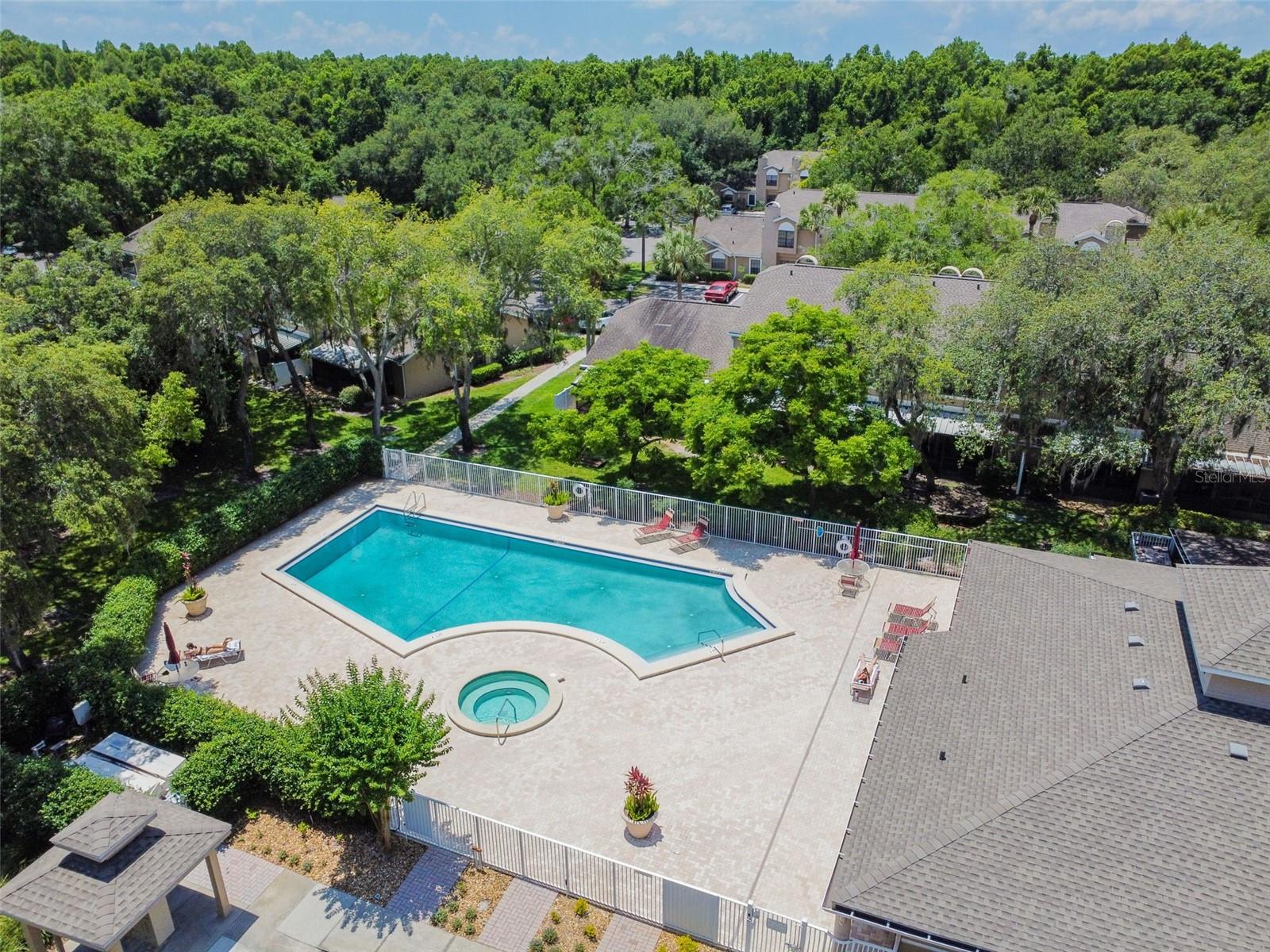 5100 BURCHETTE RD #1804