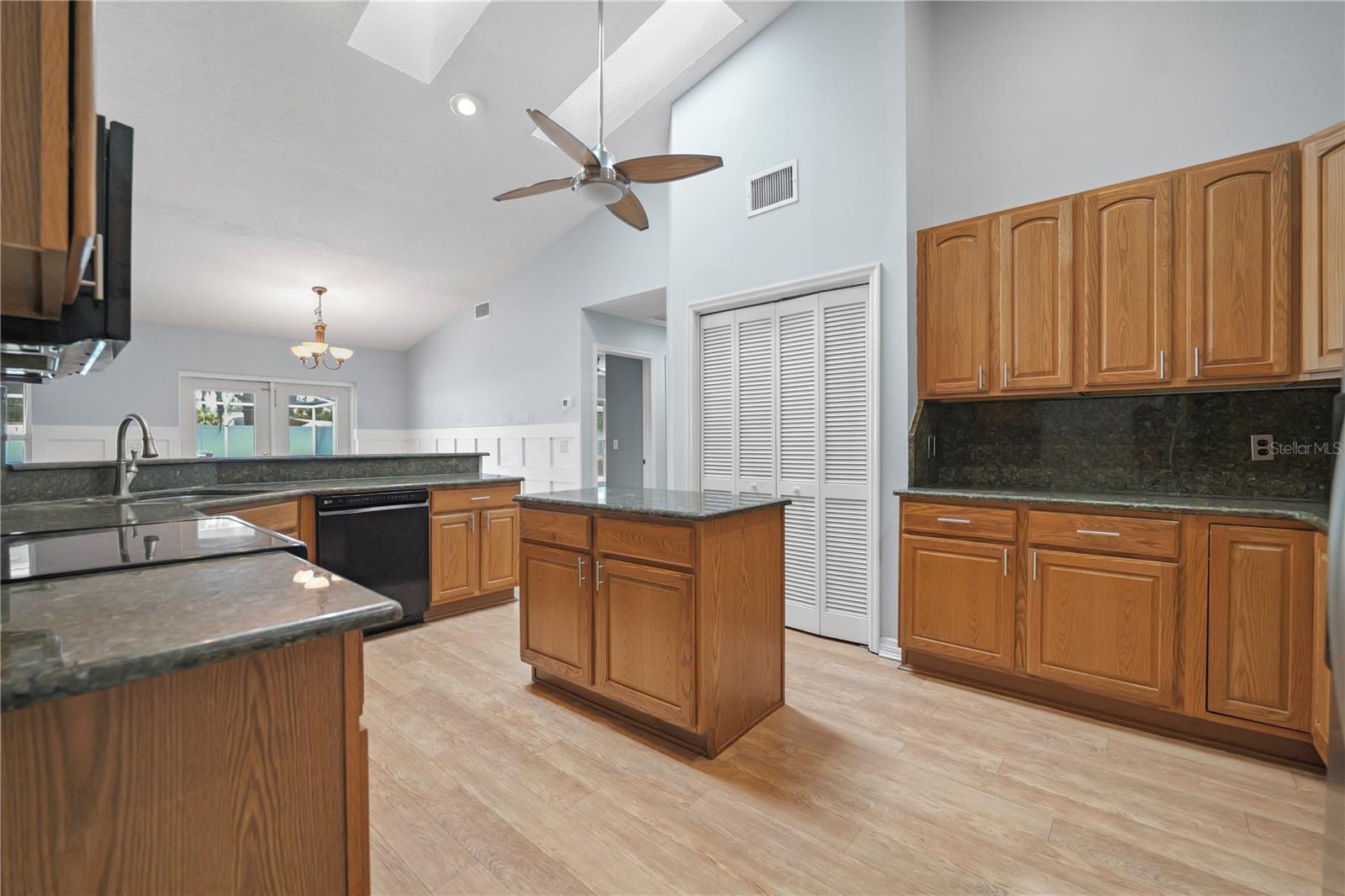 3809 HANOVER HILL DR