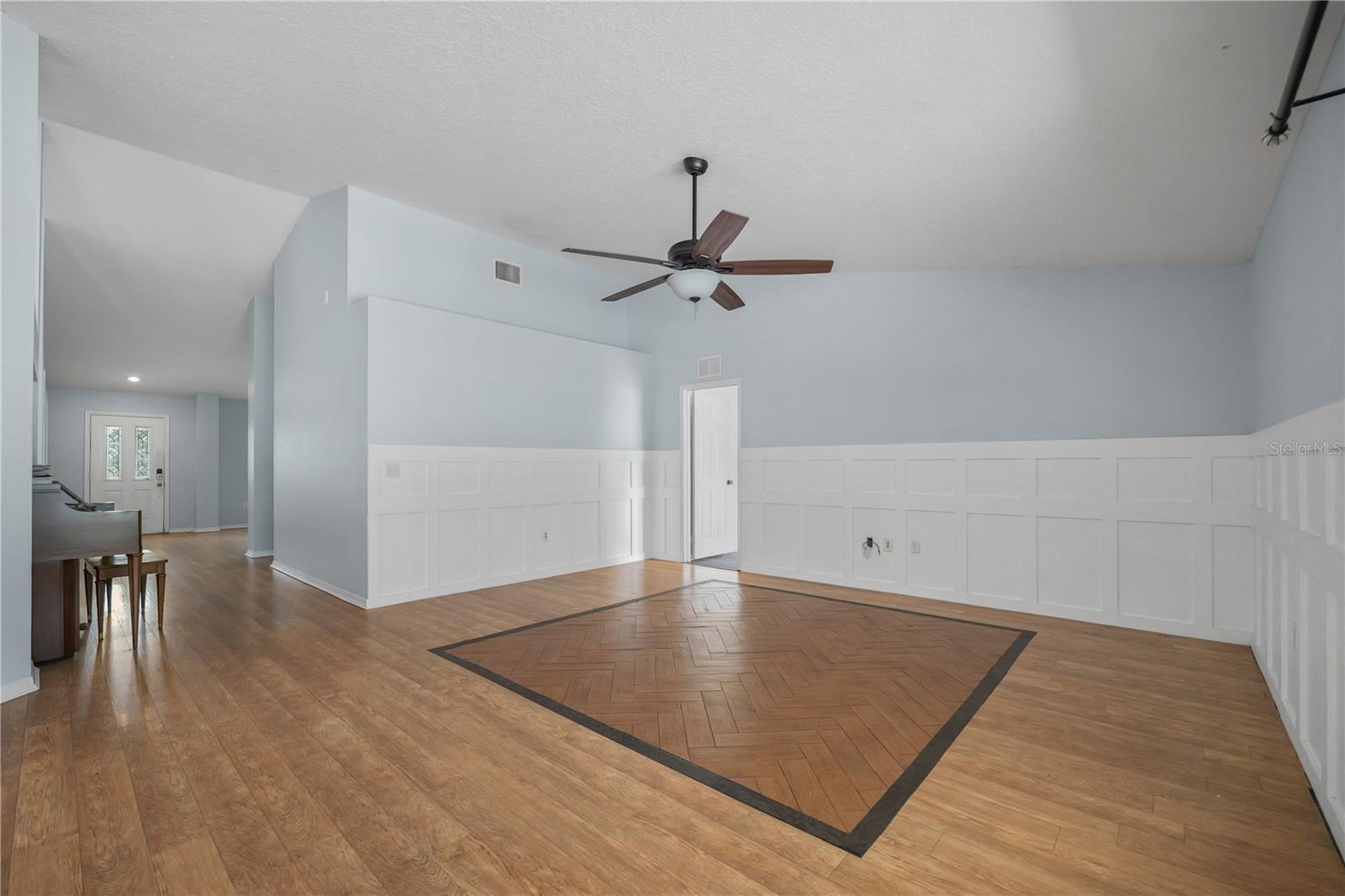 3809 HANOVER HILL DR