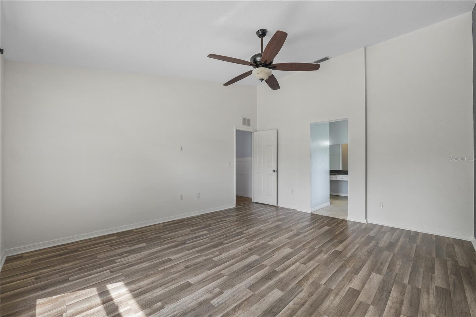 3809 HANOVER HILL DR