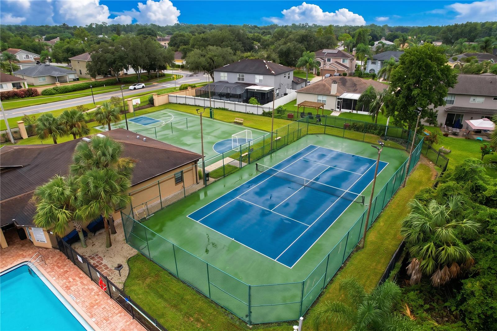 27408 CORAL SPRINGS DR