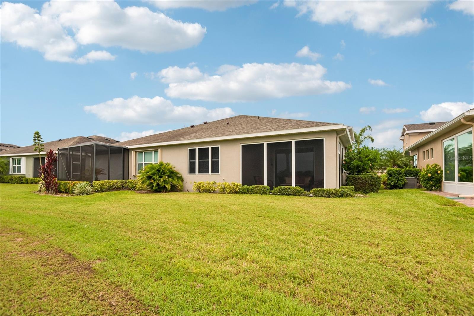 718 CHIPPER DR