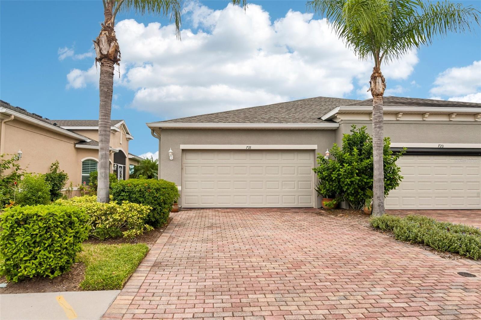 718 CHIPPER DR