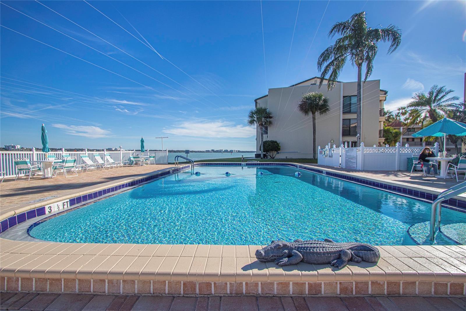 868 BAYWAY BLVD #312