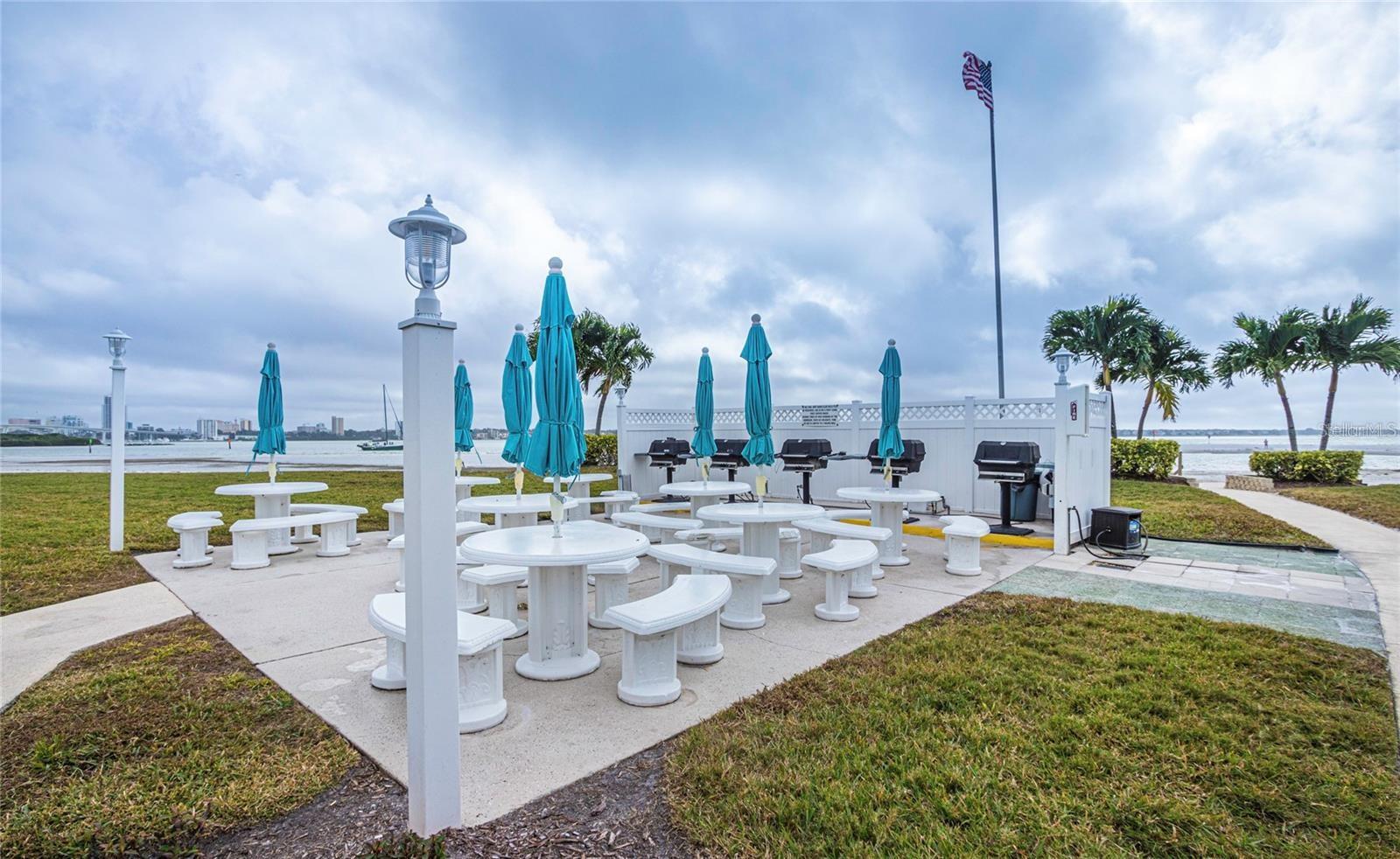 868 BAYWAY BLVD #312