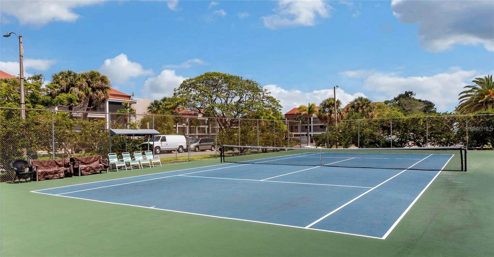 868 BAYWAY BLVD #312