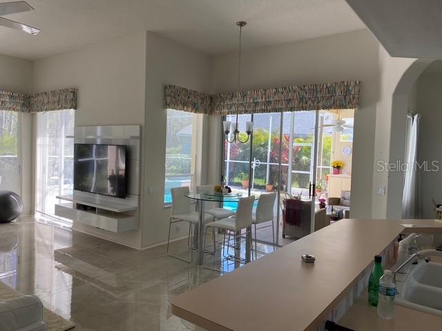 1208 ARLINBROOK DR
