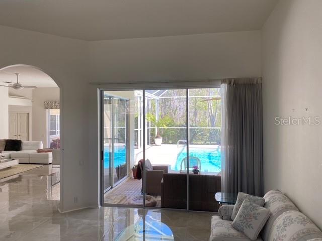 1208 ARLINBROOK DR