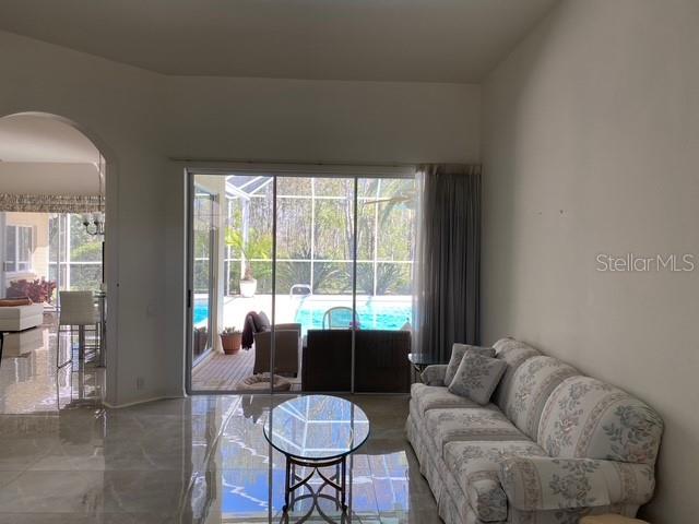 1208 ARLINBROOK DR