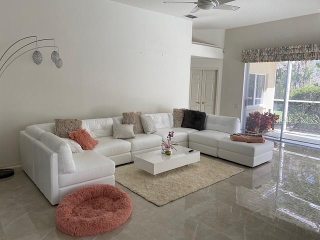 1208 ARLINBROOK DR
