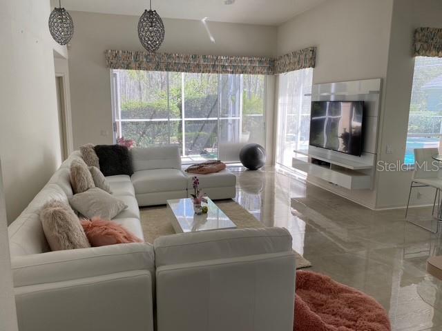 1208 ARLINBROOK DR