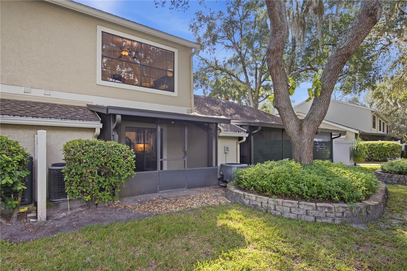 5100 BURCHETTE RD #2701