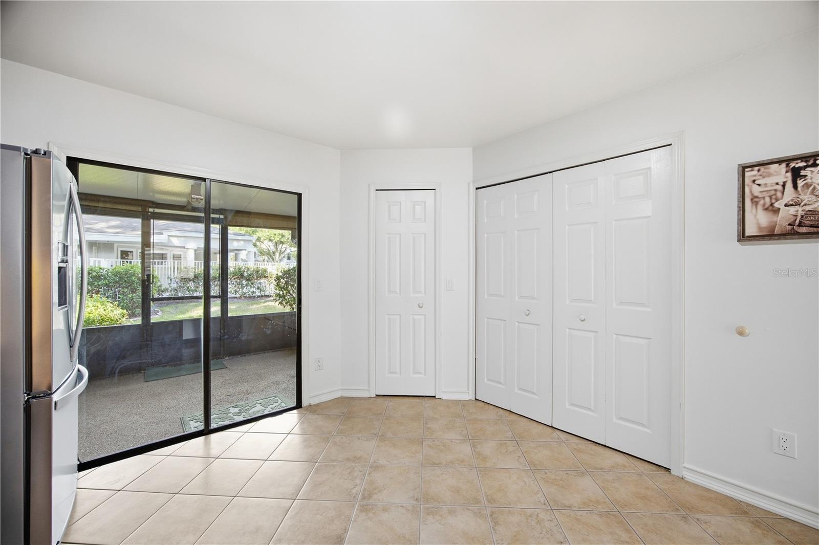 5100 BURCHETTE RD #2701