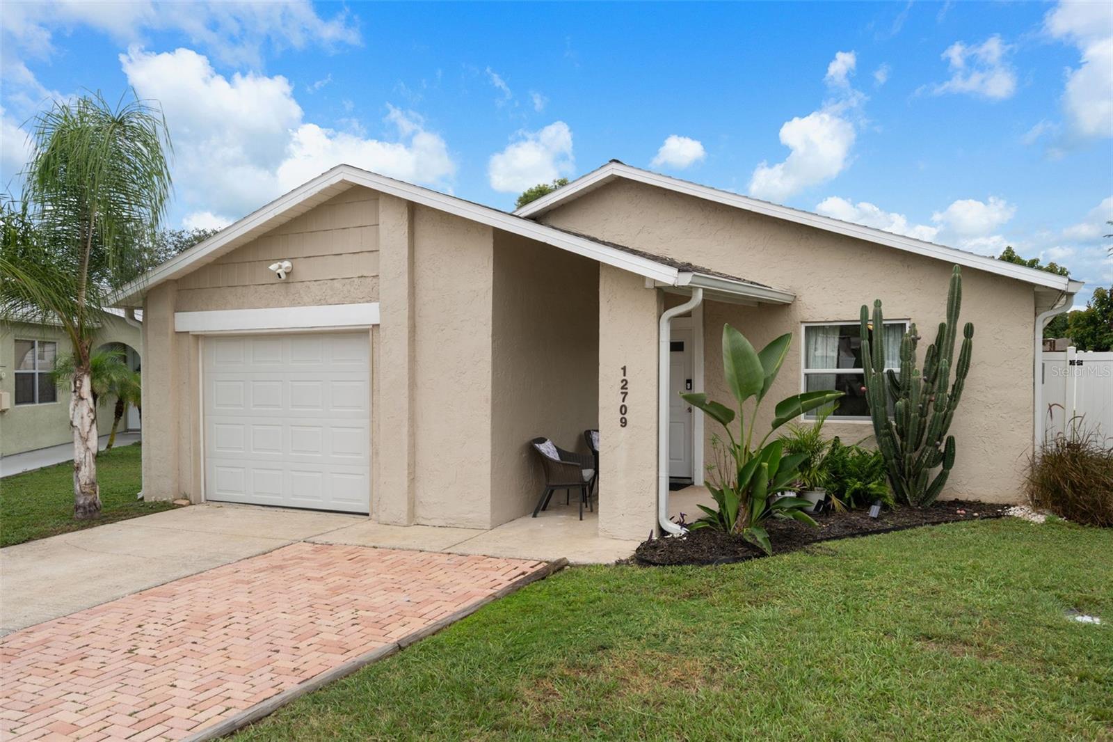 12709 SKIPPER LN