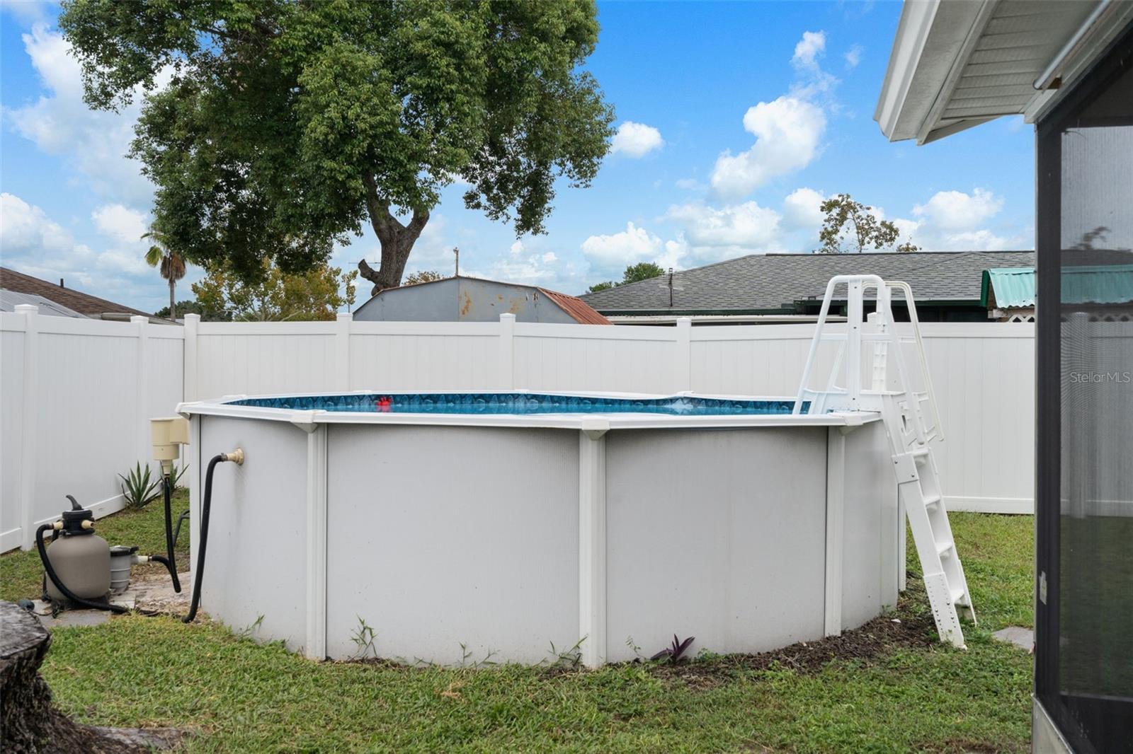 12709 SKIPPER LN