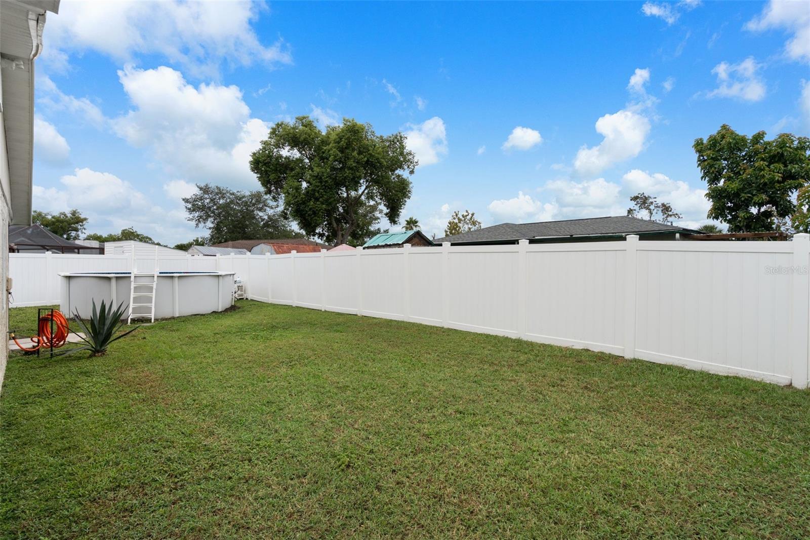 12709 SKIPPER LN