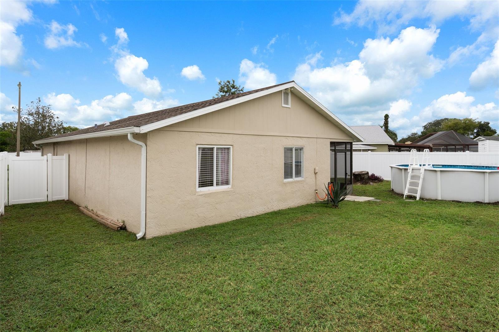 12709 SKIPPER LN