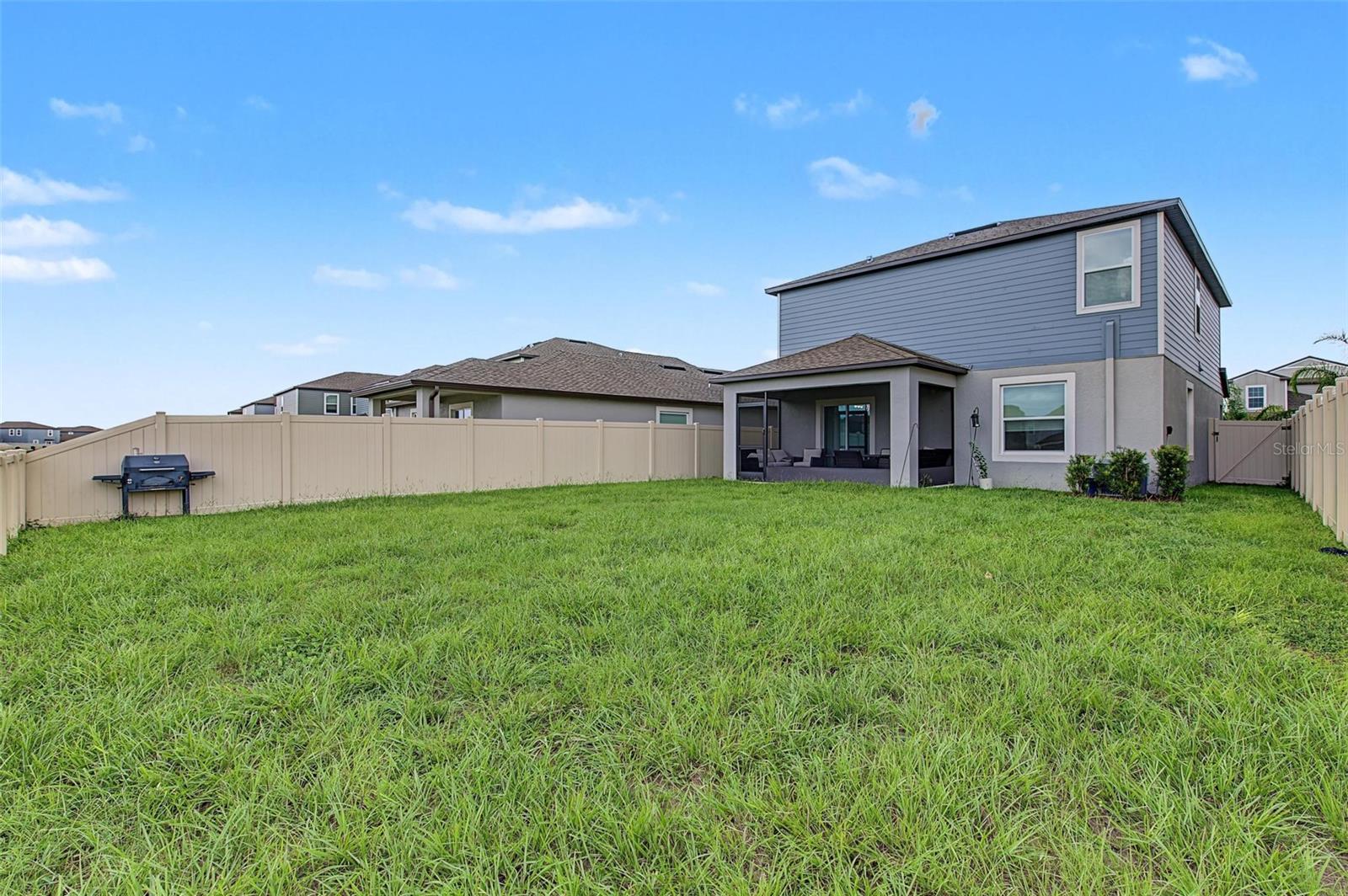 11621 RADIANT SHORE LOOP