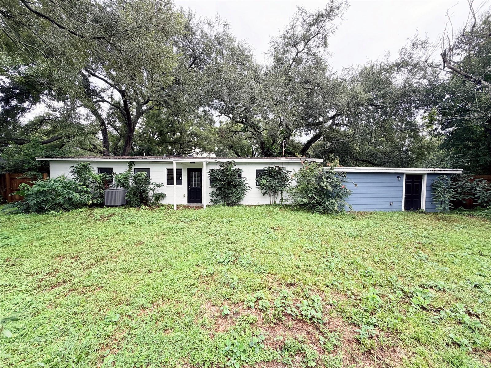 2003 E Clinton St, Tampa
