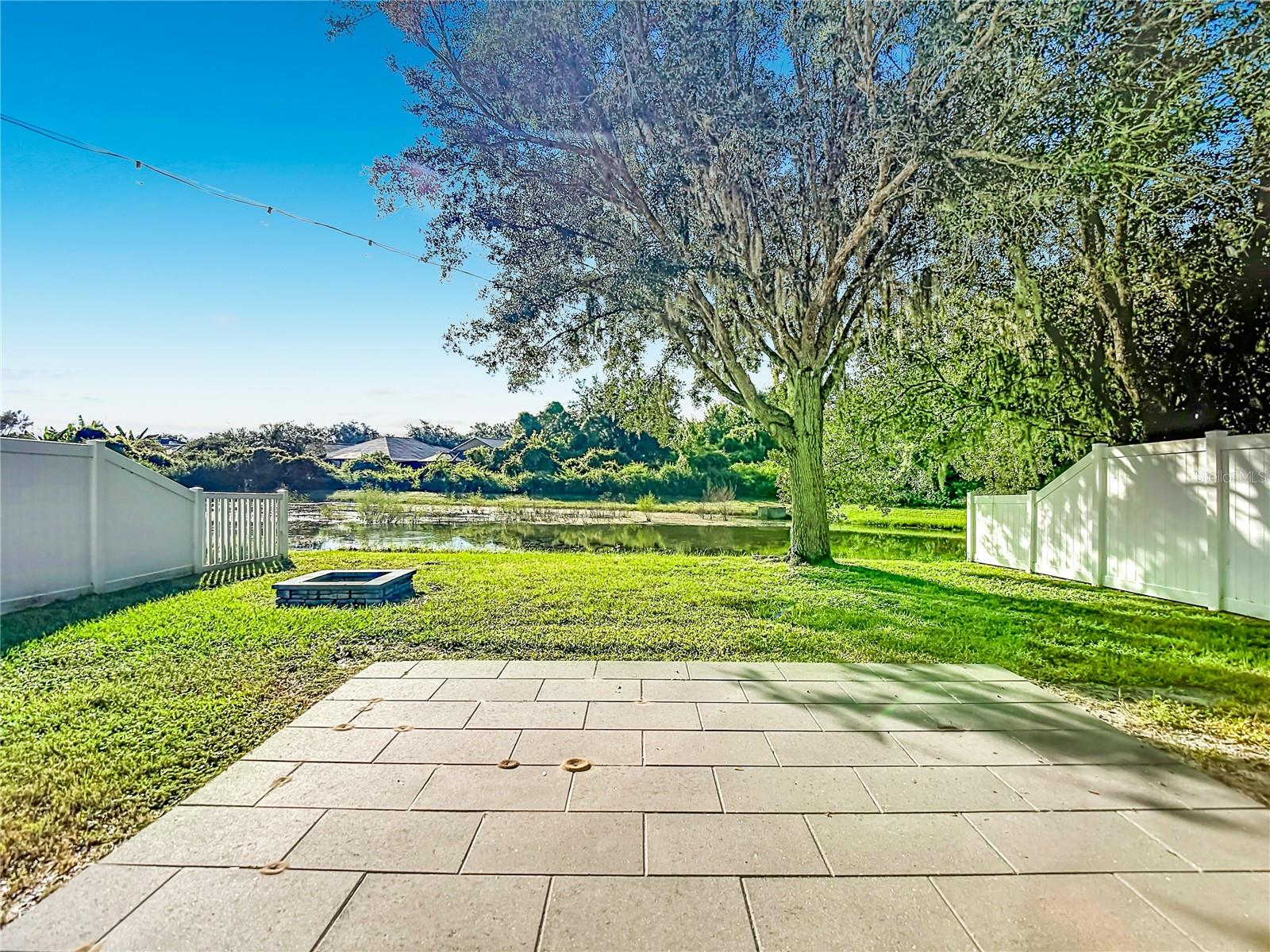 10016 PERTHSHIRE CIR
