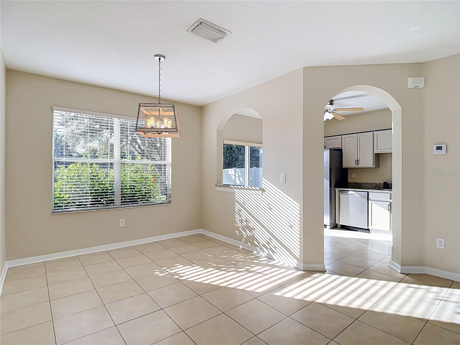 10016 PERTHSHIRE CIR