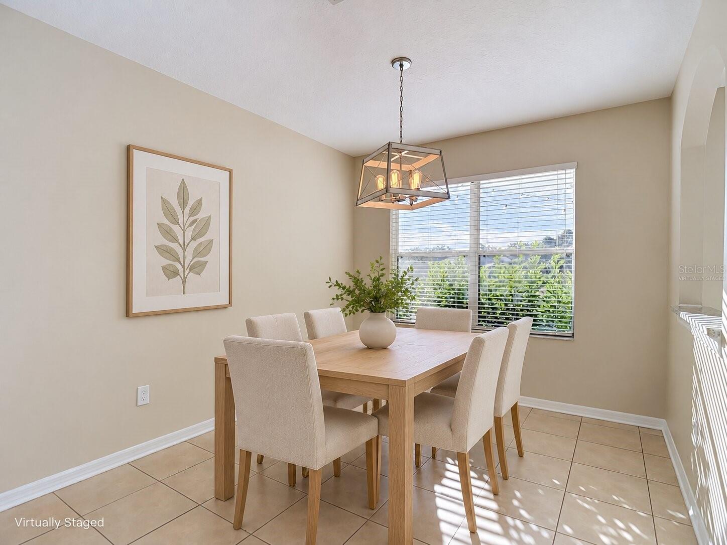 10016 PERTHSHIRE CIR