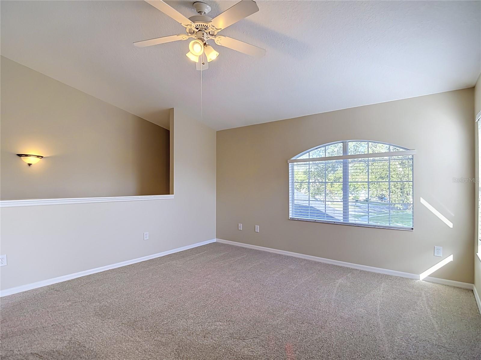 10016 PERTHSHIRE CIR