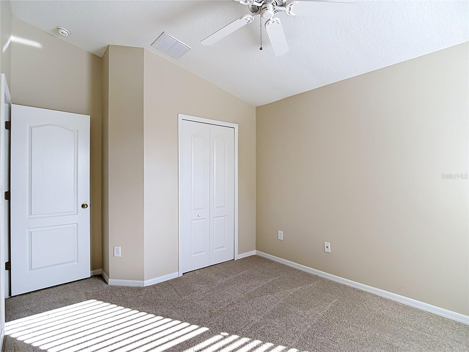10016 PERTHSHIRE CIR