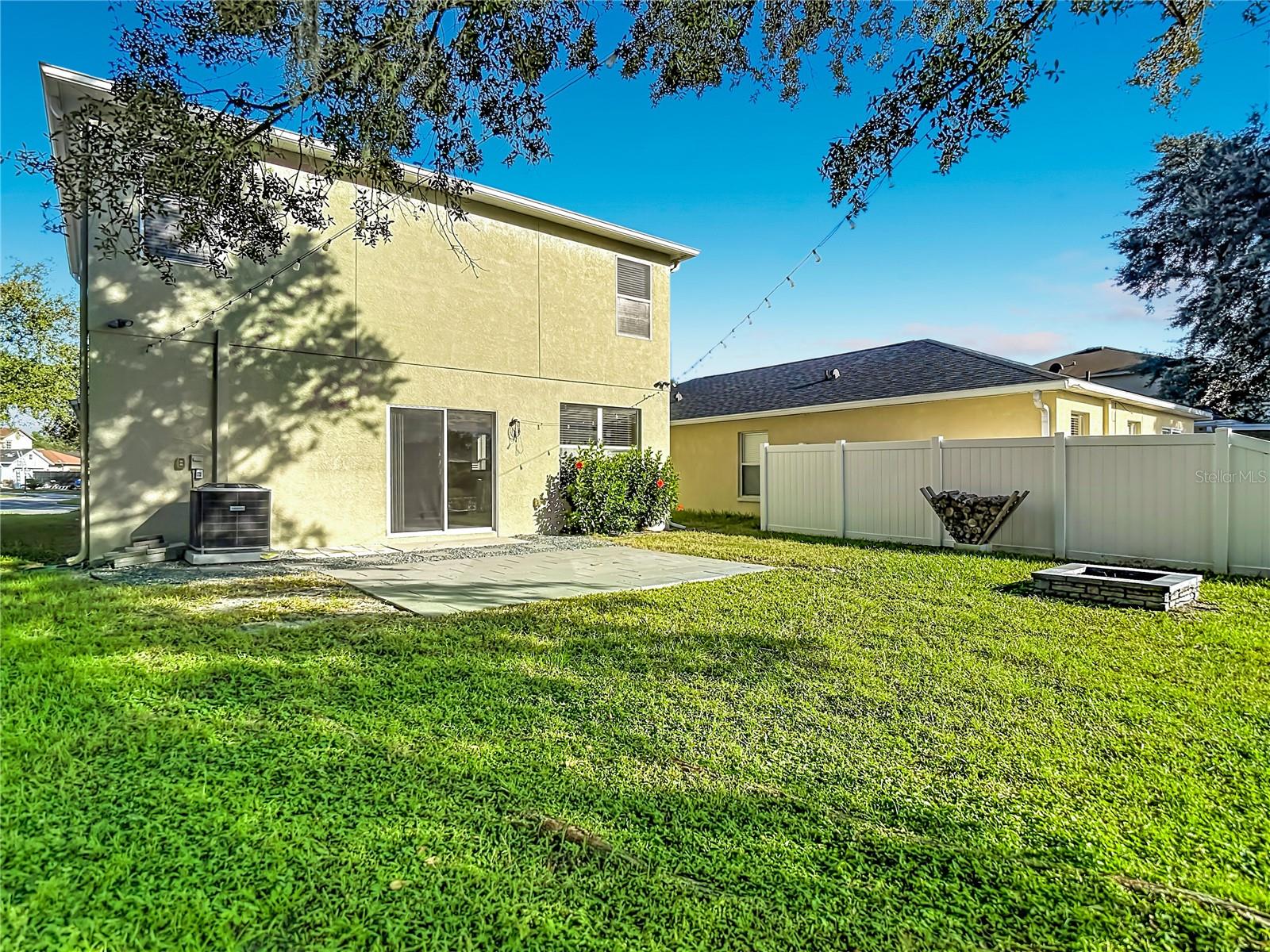10016 PERTHSHIRE CIR